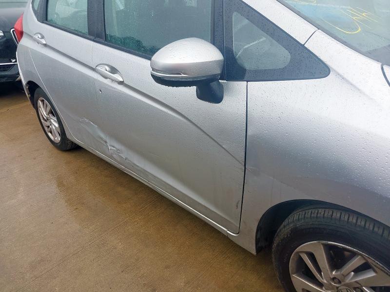 2016 HONDA JAZZ SE I-VTEC 