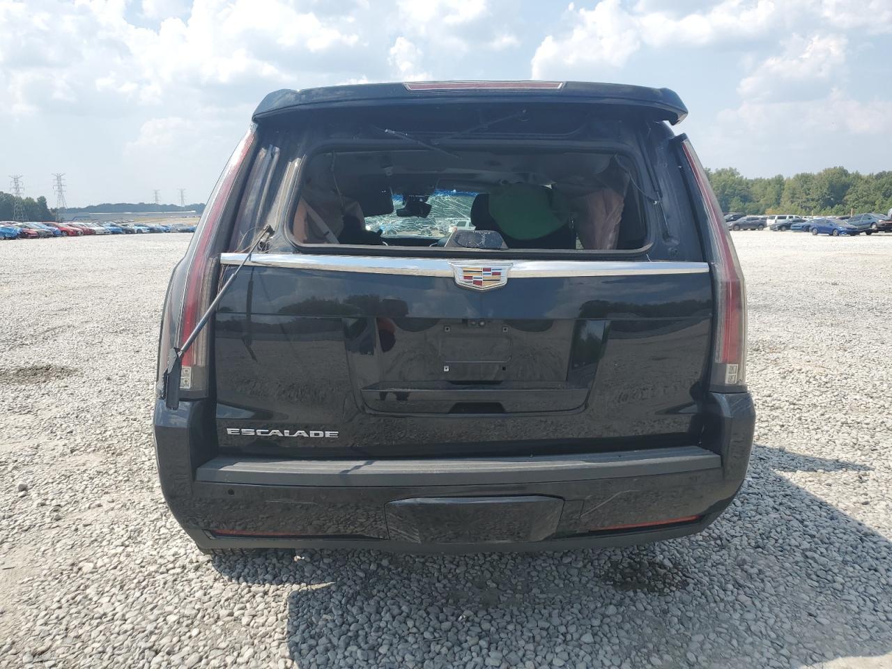 2019 Cadillac Escalade Luxury VIN: 1GYS4BKJ7KR330502 Lot: 81399135