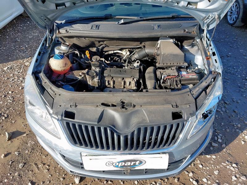 2011 SKODA FABIA SE PLUS 