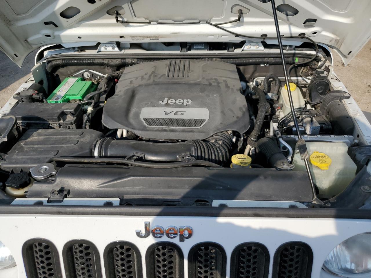 2014 Jeep Wrangler Unlimited Sport VIN: 1C4BJWDG6EL223780 Lot: 80834885