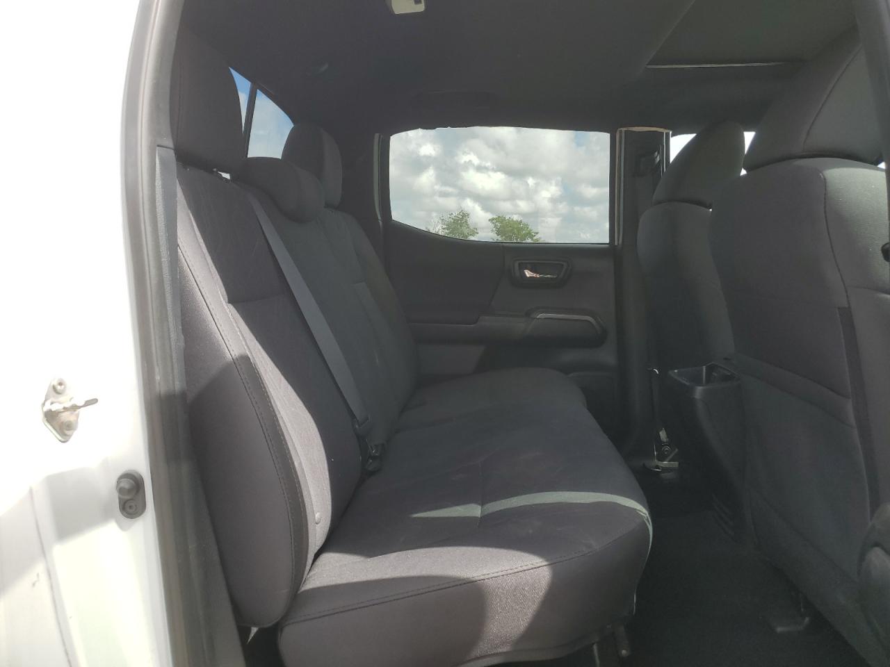 2017 Toyota Tacoma Double Cab VIN: 3TMCZ5AN3HM073284 Lot: 71651555