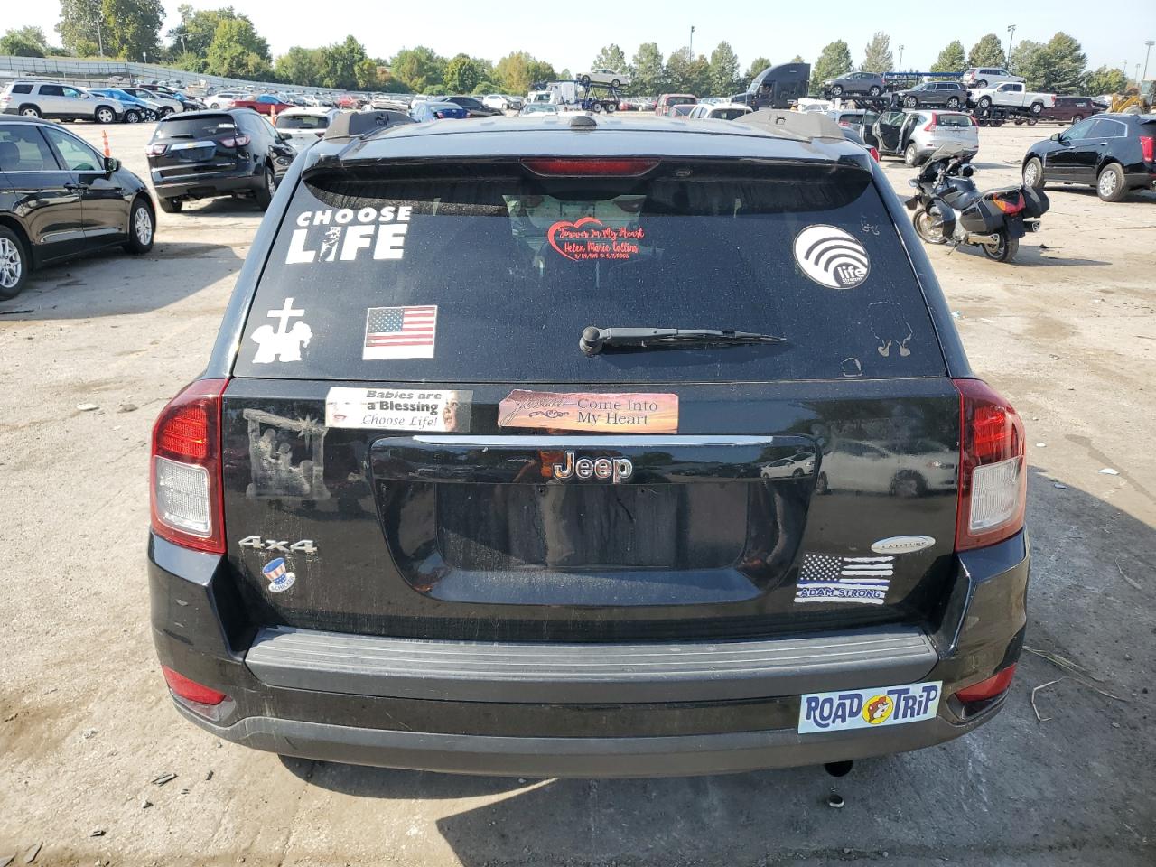 2016 Jeep Compass Latitude VIN: 1C4NJDEB1GD662984 Lot: 81797435