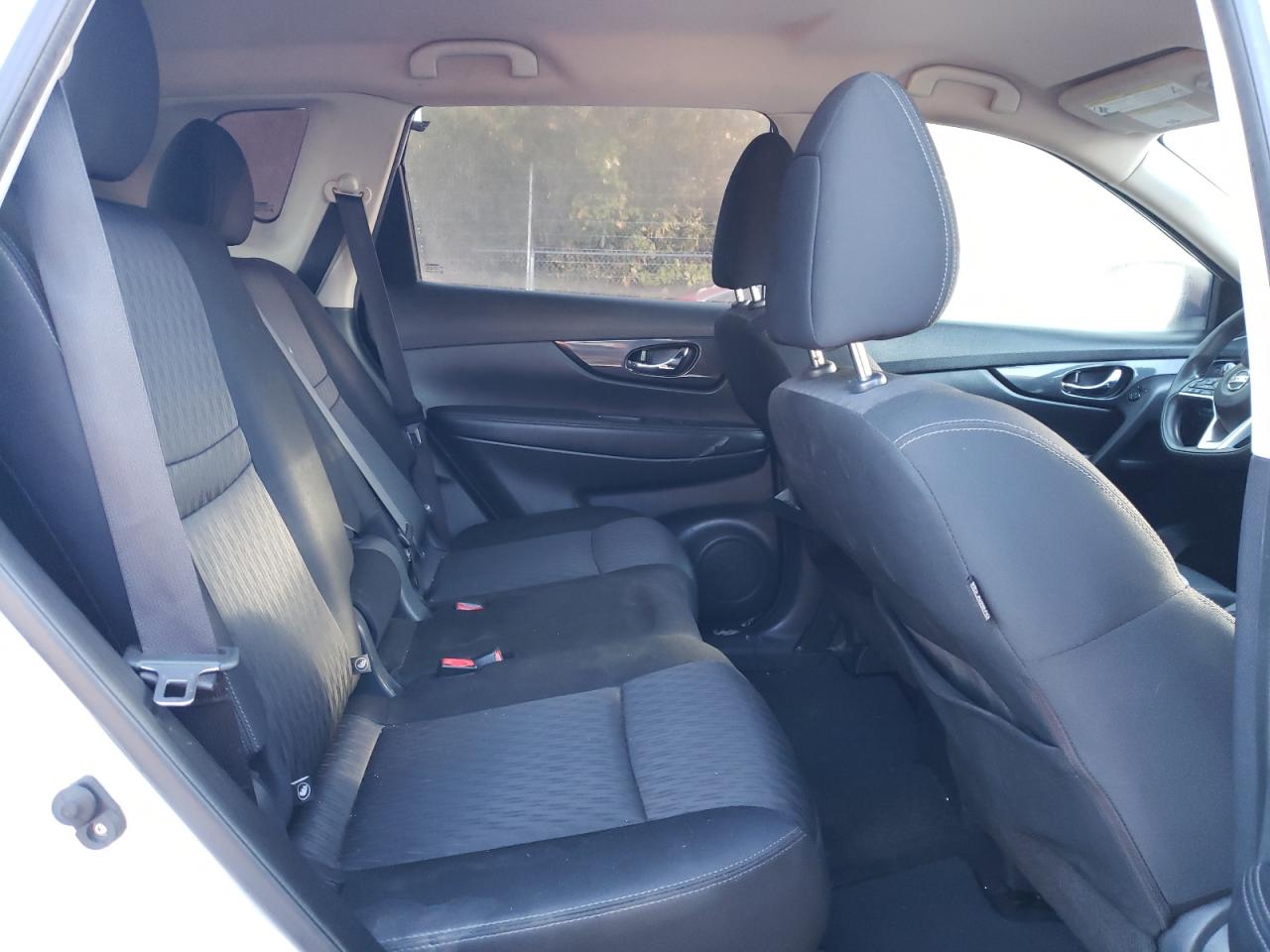 2017 Nissan Rogue S VIN: KNMAT2MV2HP537890 Lot: 84619315