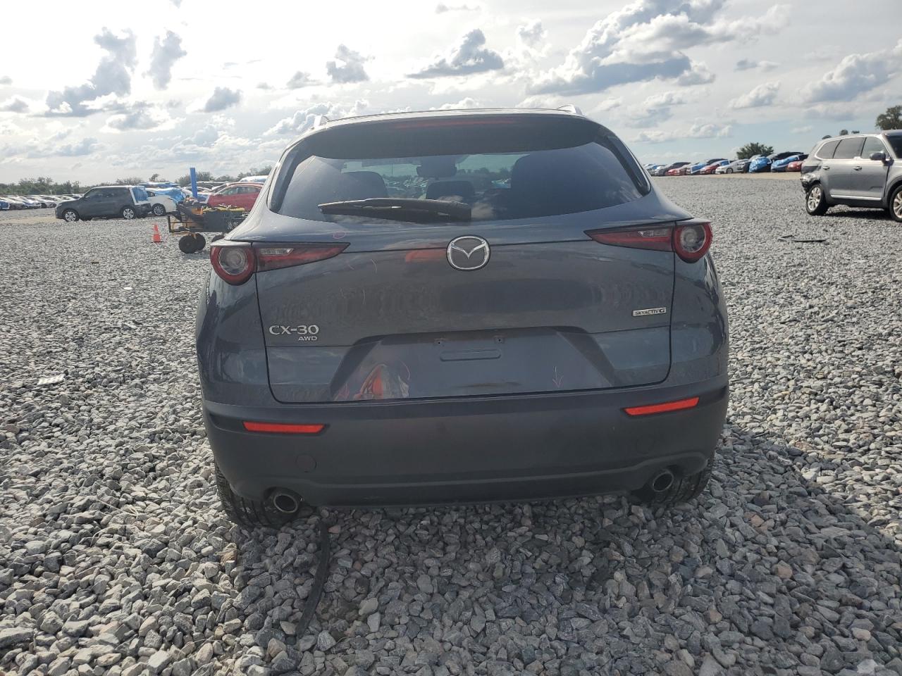 2022 Mazda Cx-30 Preferred VIN: 3MVDMBCL4NM413310 Lot: 81647545