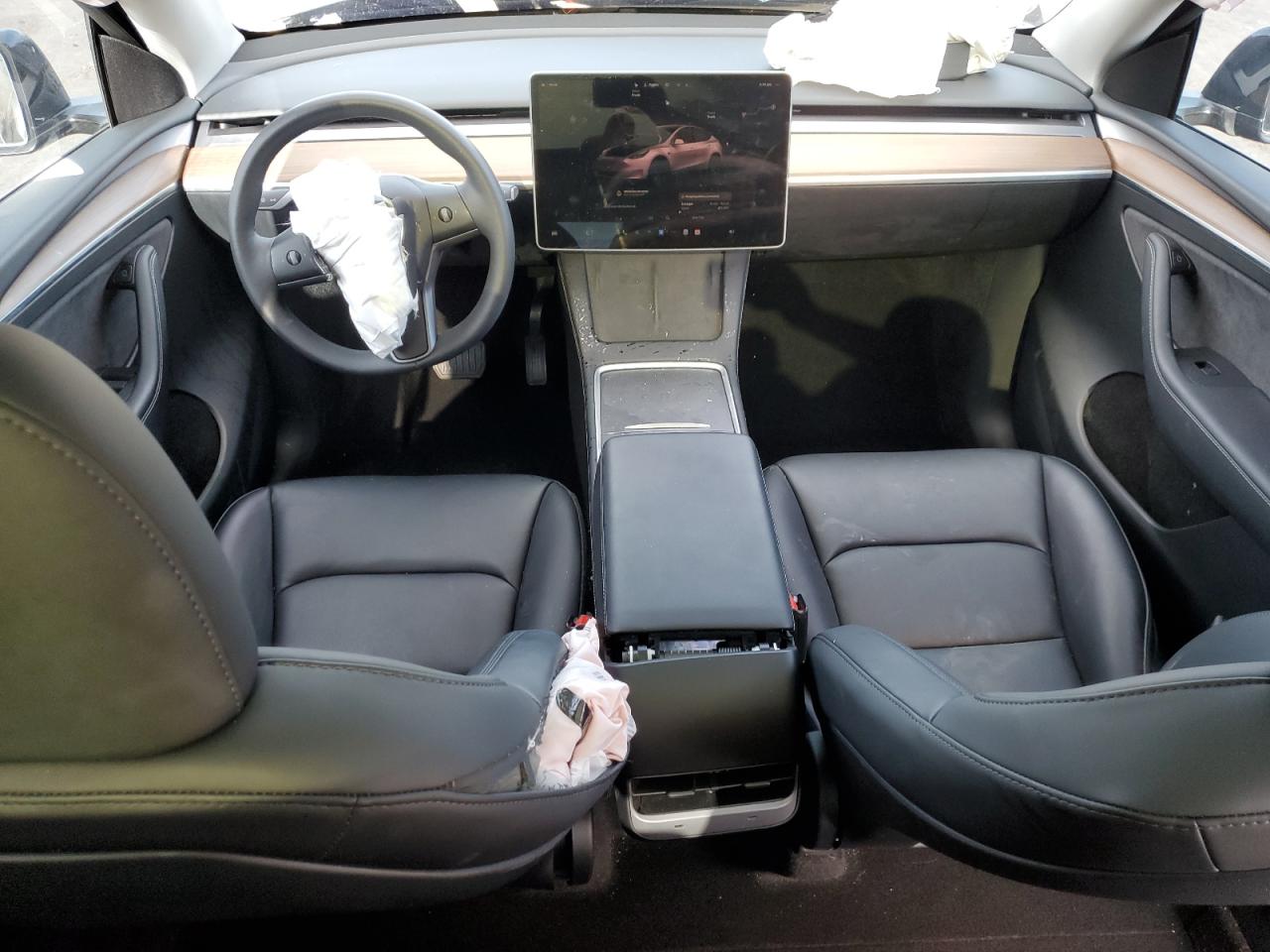 2024 Tesla Model Y VIN: 7SAYGDED7RF097894 Lot: 84604555