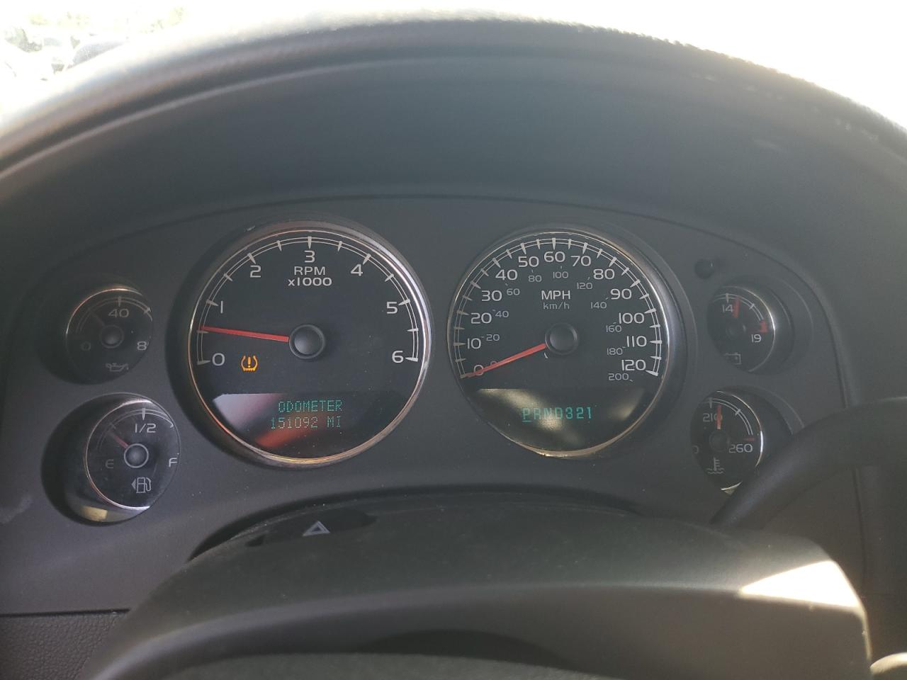 2007 GMC Yukon VIN: 1GKFK13047J128000 Lot: 81694855