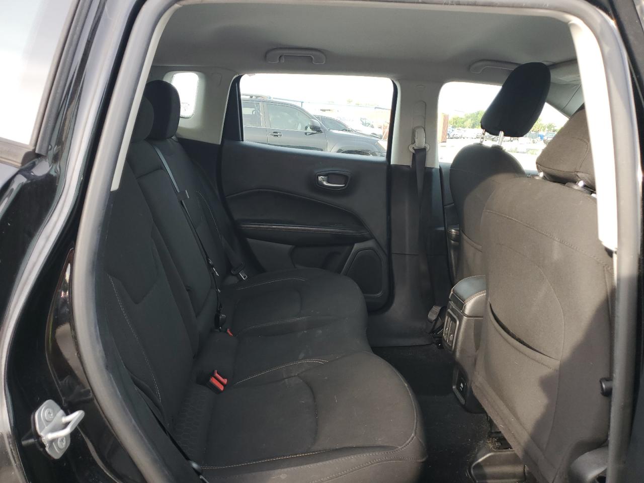 2020 Jeep Compass Sport VIN: 3C4NJCAB9LT253104 Lot: 80585765