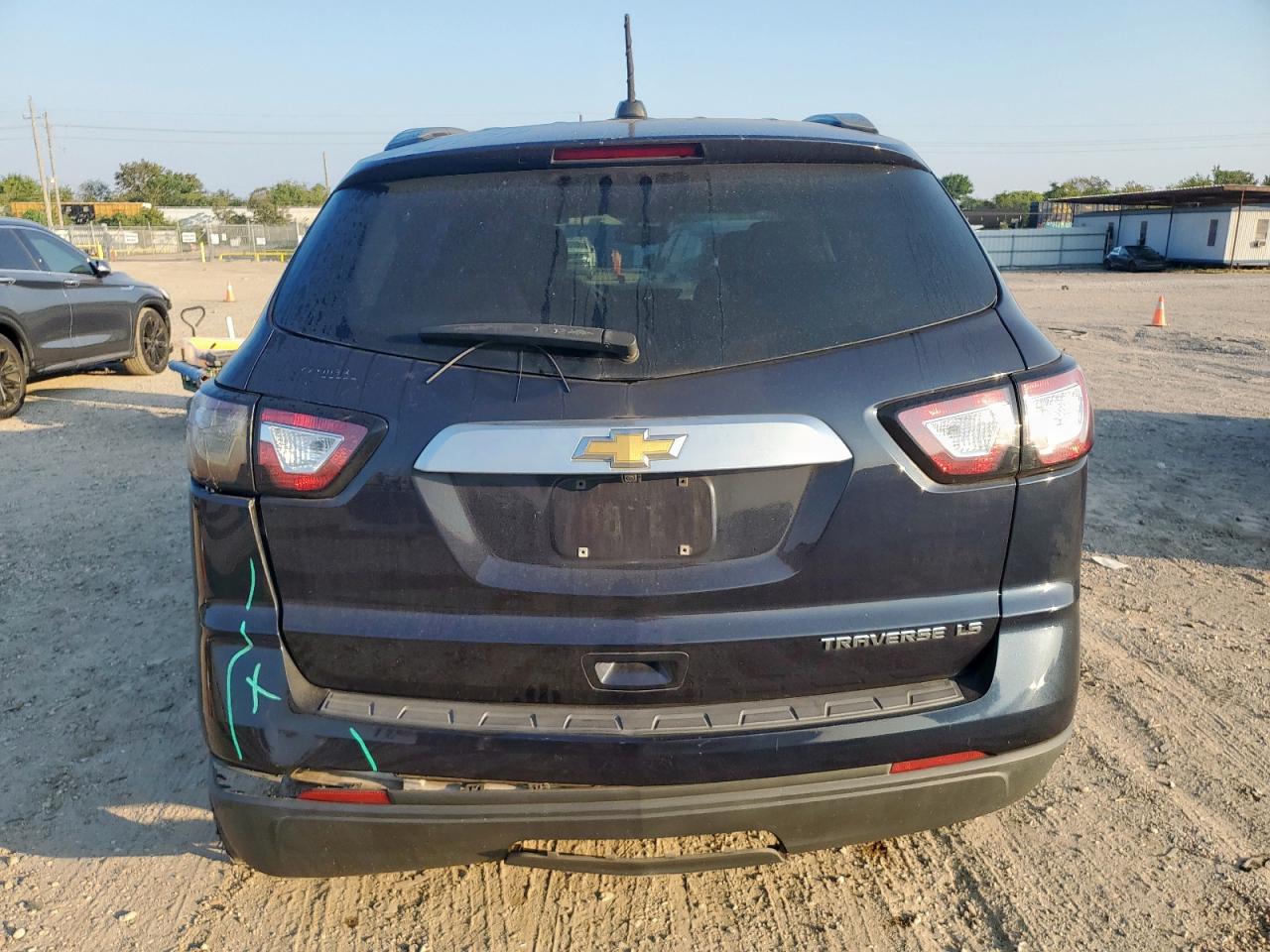 2016 Chevrolet Traverse Ls VIN: 1GNKRFED6GJ210482 Lot: 80365355