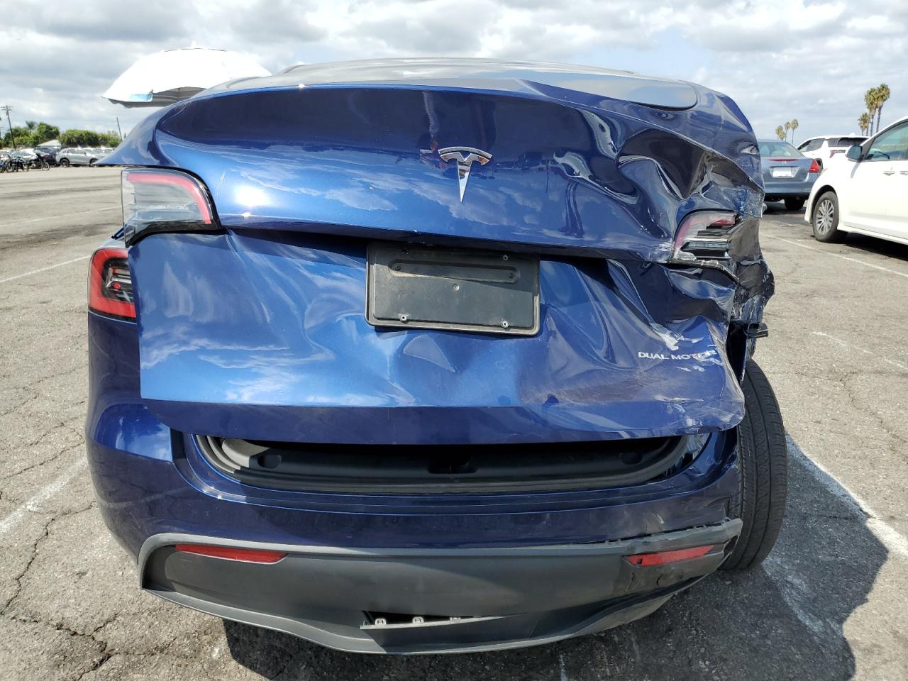 2024 Tesla Model Y VIN: 7SAYGDEE7RF062510 Lot: 80113115