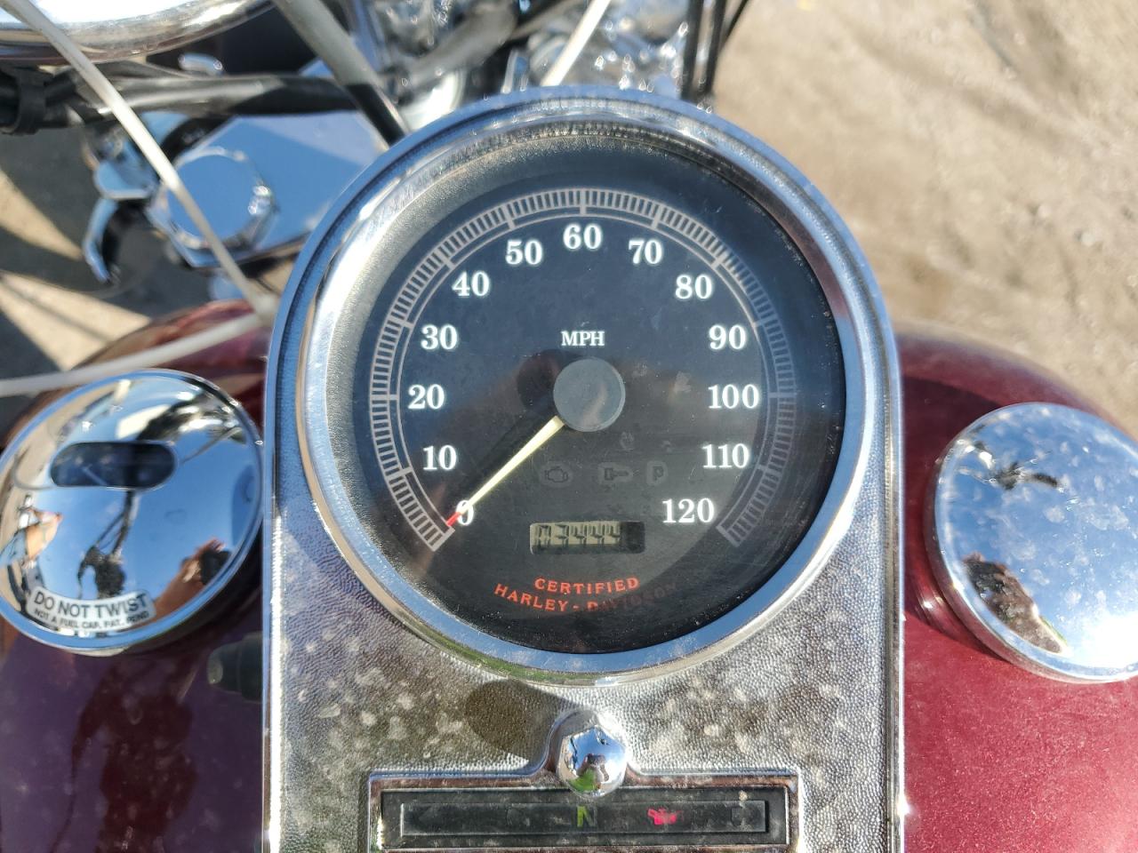 2001 Harley-Davidson Fxdwg VIN: 1HD1GEV161Y307981 Lot: 80610855