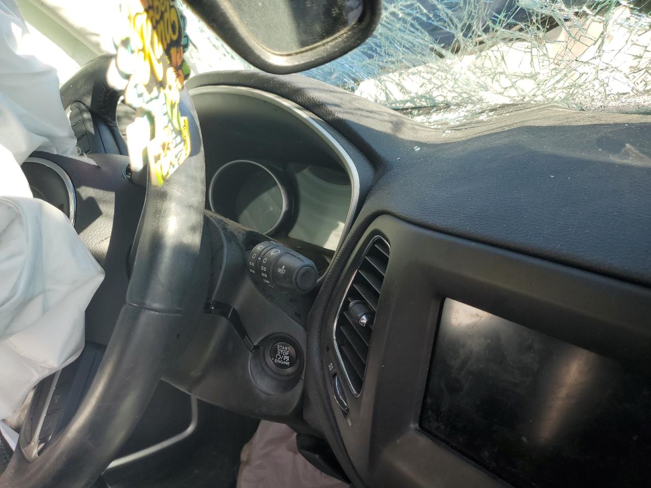 2017 Jeep Compass Latitude VIN: 3C4NJDBB9HT646757 Lot: 85883495