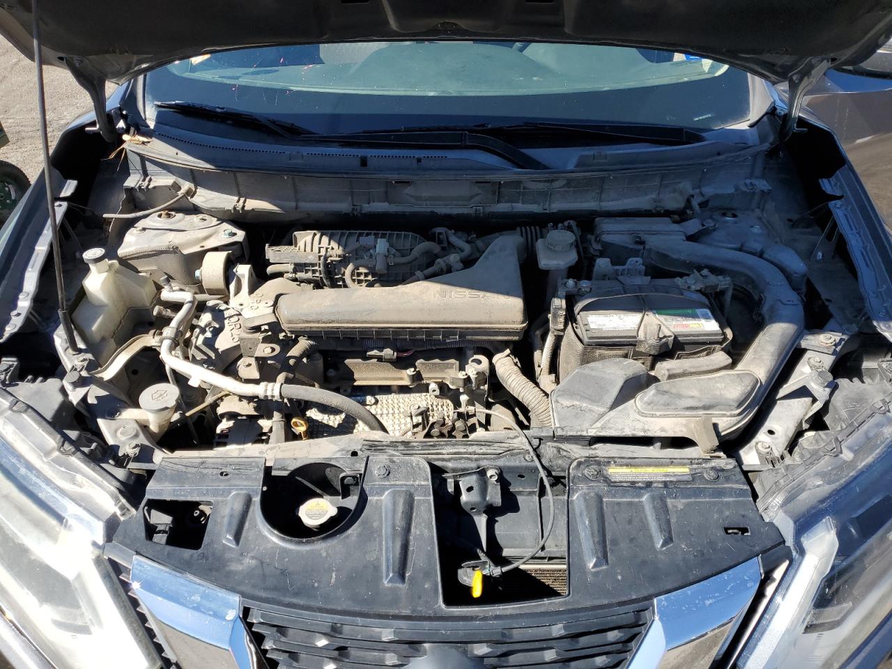 2017 Nissan Rogue S VIN: KNMAT2MTXHP537215 Lot: 83845435