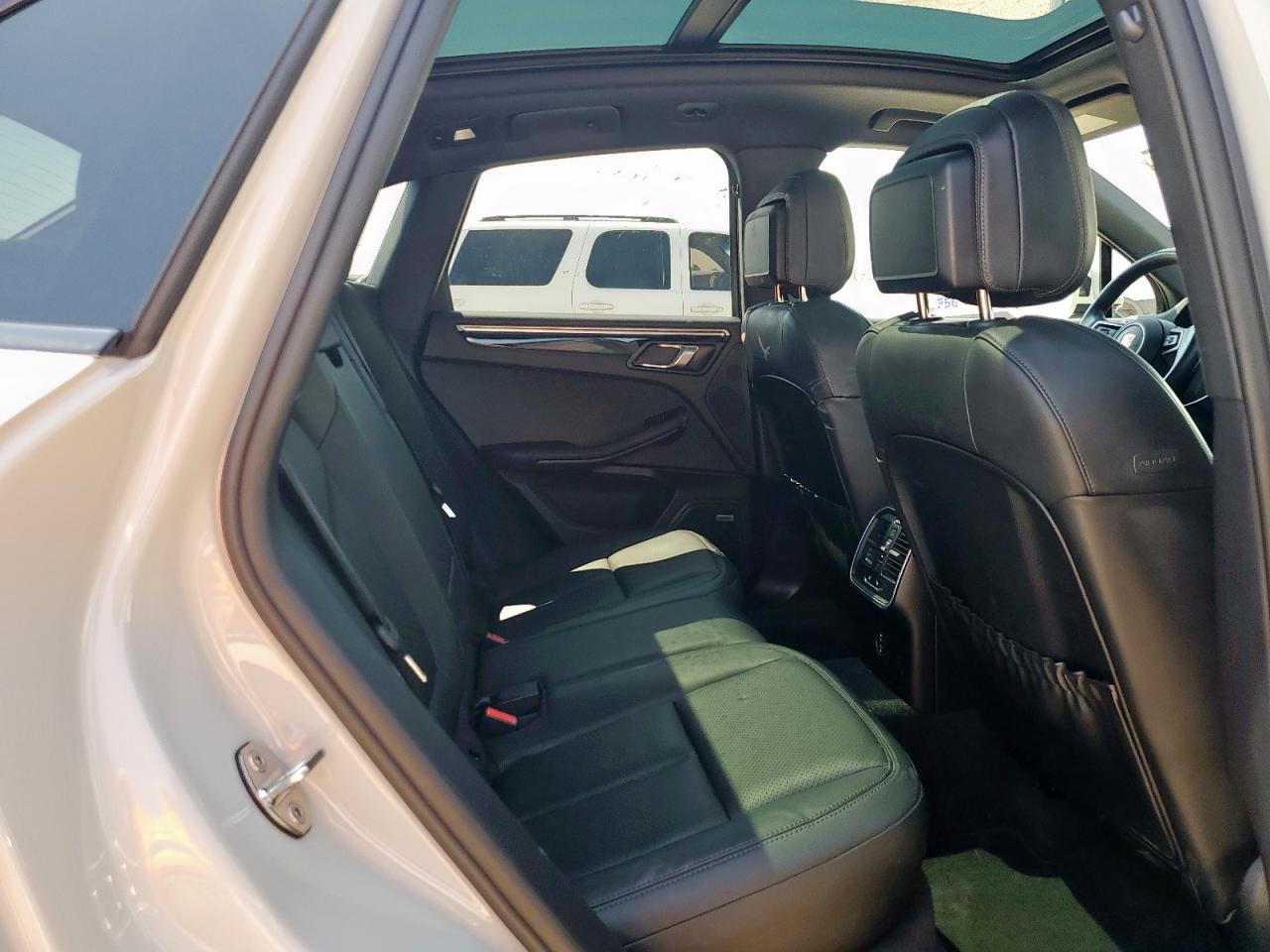 2023 Porsche Macan Base VIN: WP1AA2A58PLB19610 Lot: 71876755