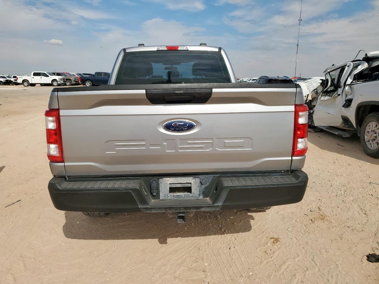 2022 Ford F150 Super Cab VIN: 1FTFX1E50NKD5798 Lot: 81323025