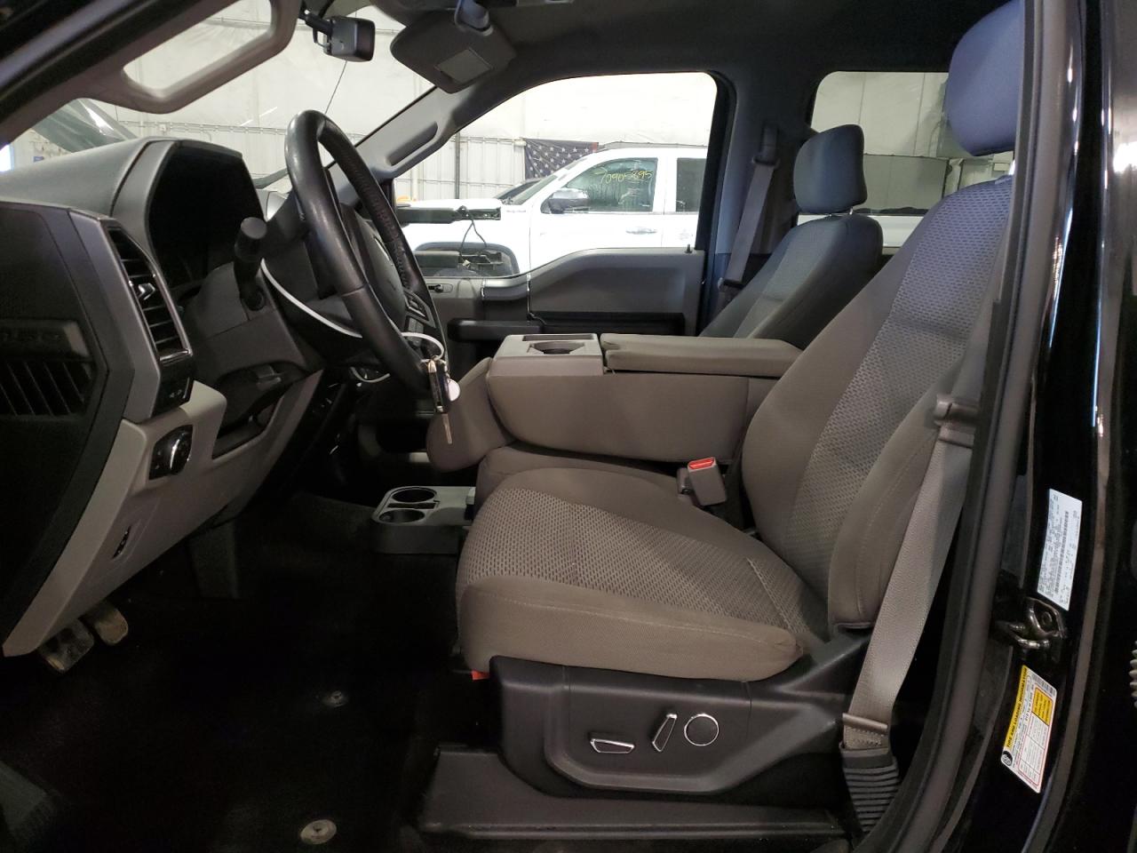 2017 Ford F150 Supercrew VIN: 1FTFW1EG7HKD72097 Lot: 80082365