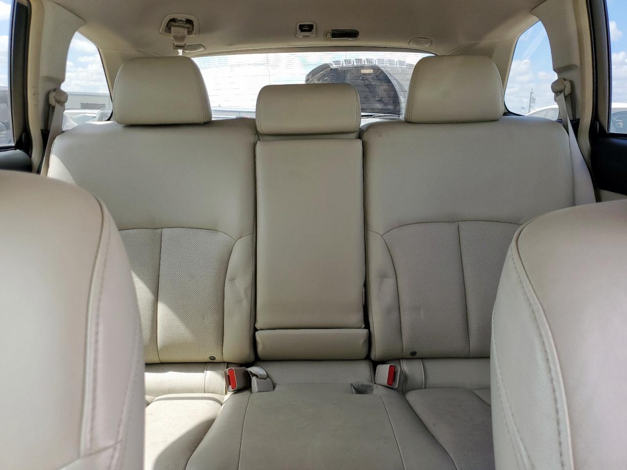 2011 Subaru Outback 3.6R Limited VIN: 4S4BRDLC9B2421505 Lot: 81328715