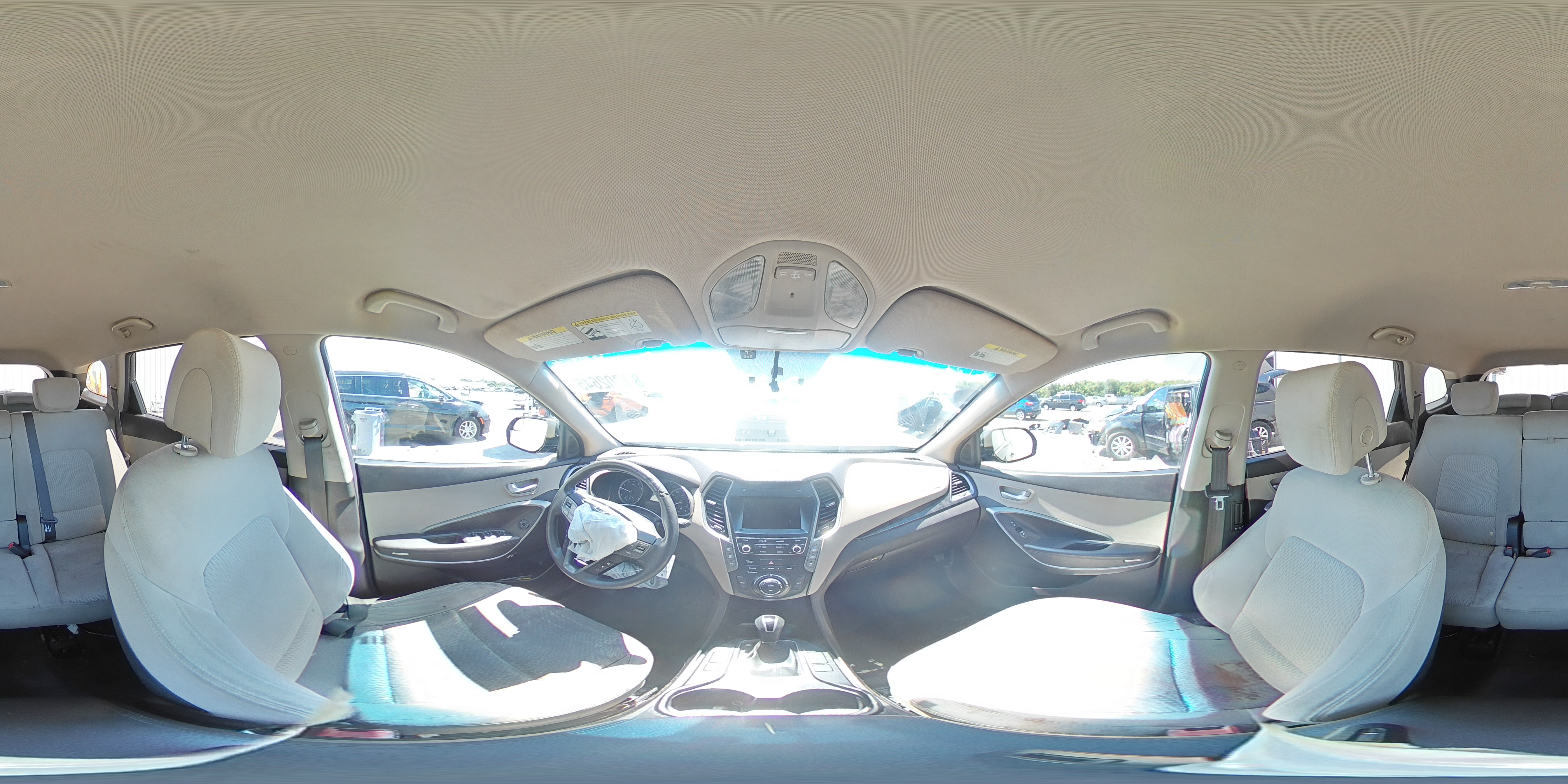 2017 Hyundai Santa Fe Se VIN: KM8SMDHF1HU224696 Lot: 84002645