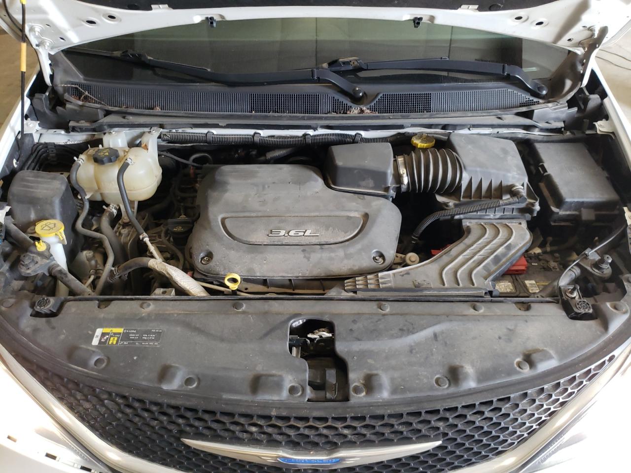 2018 Chrysler Pacifica Touring L Plus VIN: 2C4RC1EG0JR235435 Lot: 80865865