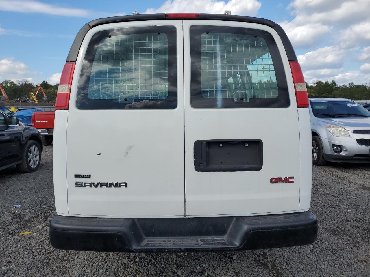 2010 GMC Savana G3500 VIN: 1GT2GTDA8A1170272 Lot: 84237295