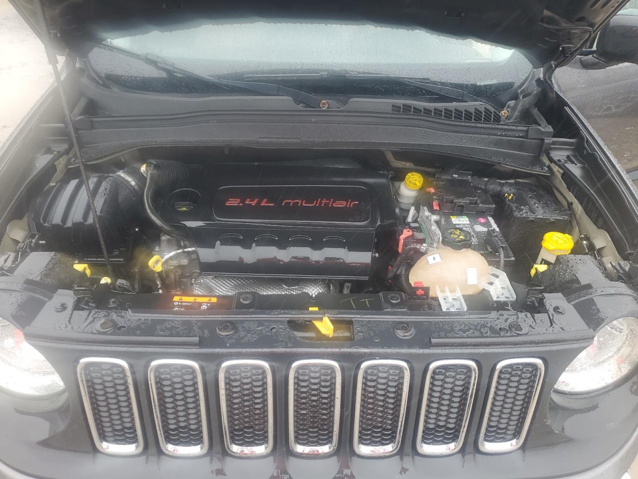 2016 Jeep Renegade Sport VIN: ZACCJBAT8GPD72642 Lot: 81732735