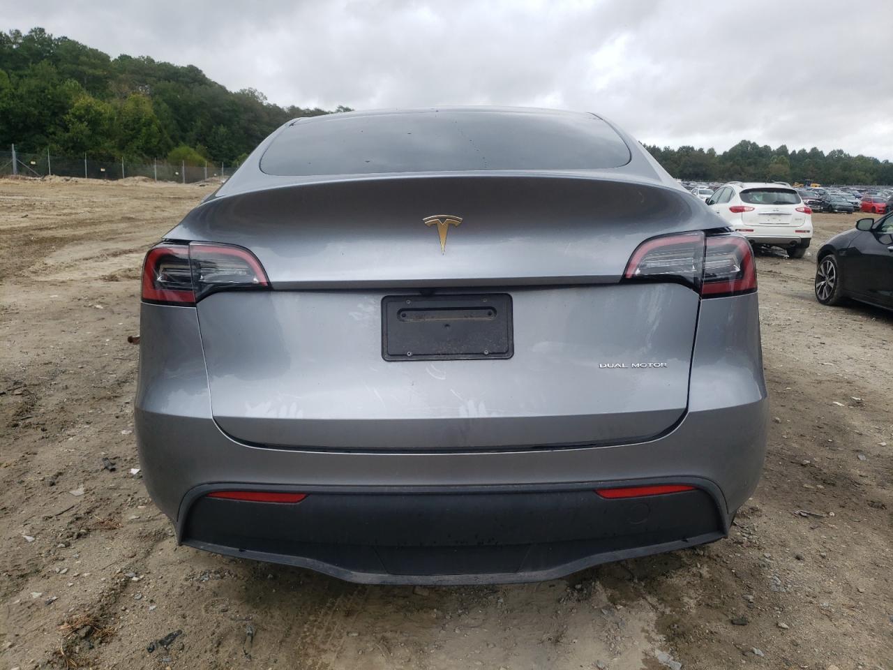 2024 Tesla Model Y VIN: 7SAYGDEE0RA326583 Lot: 80912275