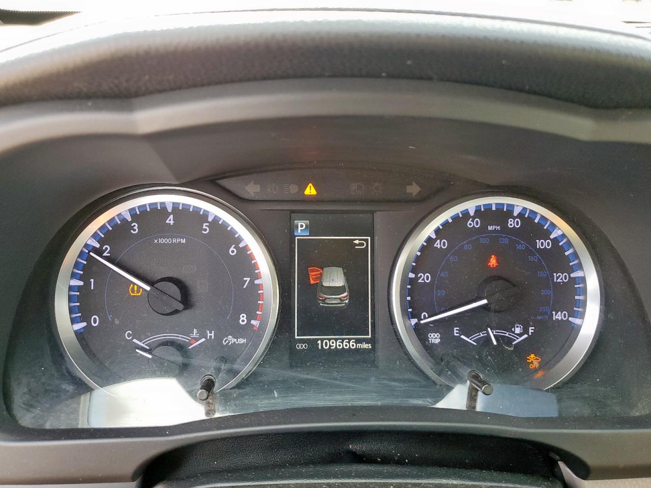 2017 Toyota Highlander Le VIN: 5TDZARFH5HS025409 Lot: 83946285