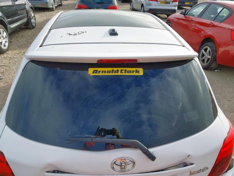 2014 TOYOTA YARIS SPOR