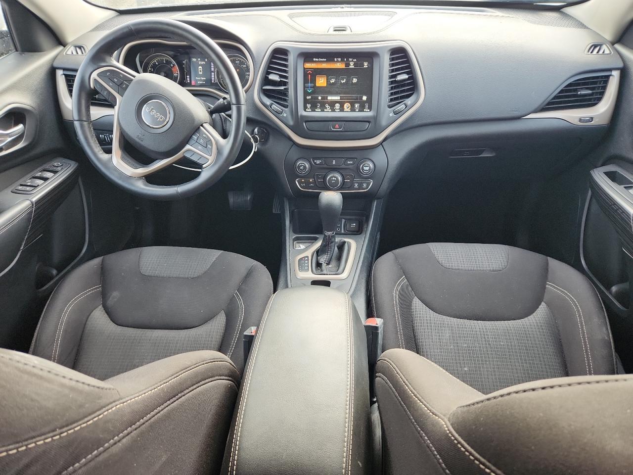 2017 Jeep Cherokee Latitude VIN: 1C4PJLCB7HW503057 Lot: 81386855