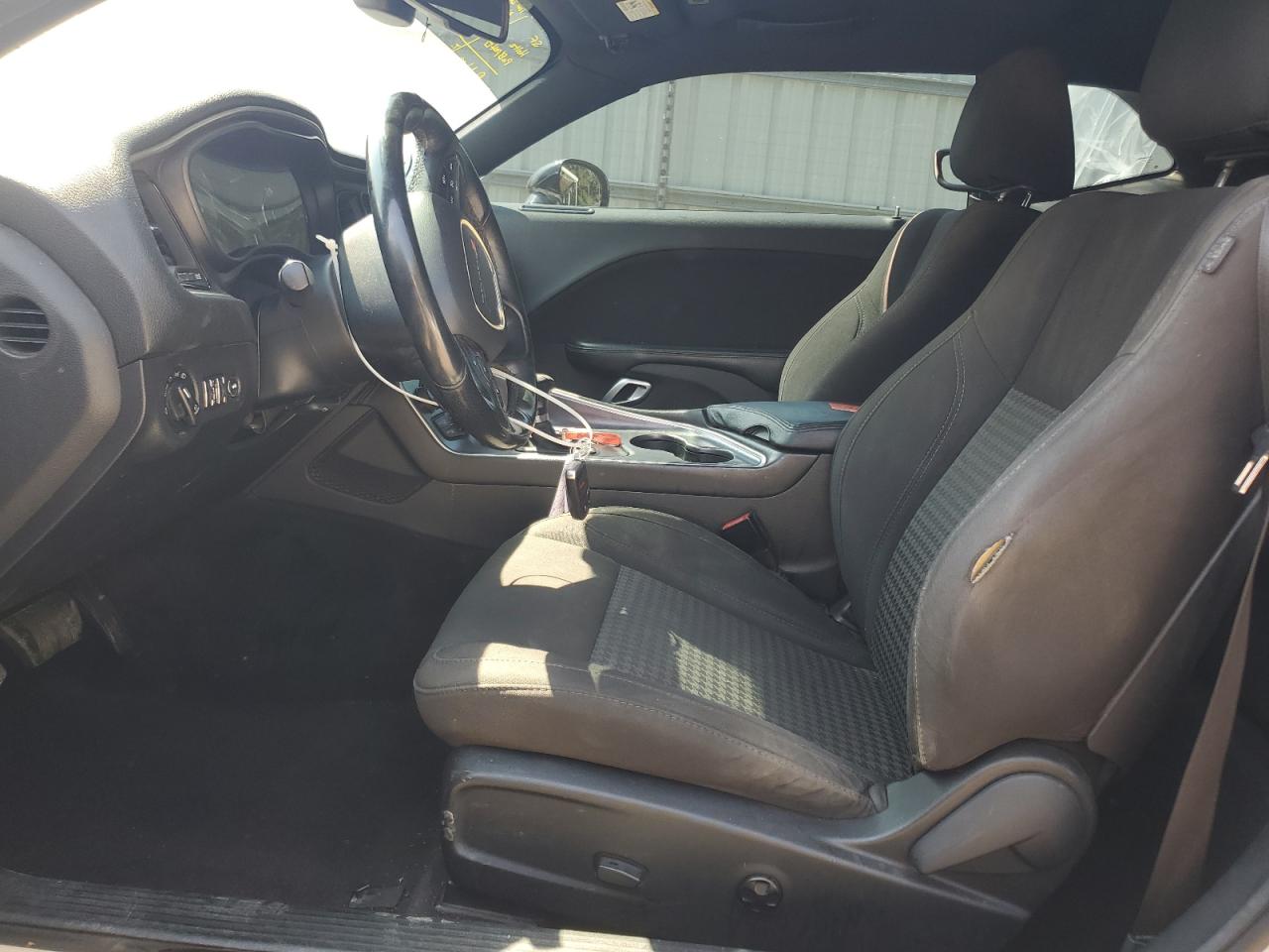 2017 Dodge Challenger R/T VIN: 2C3CDZBT2HH604447 Lot: 80787525