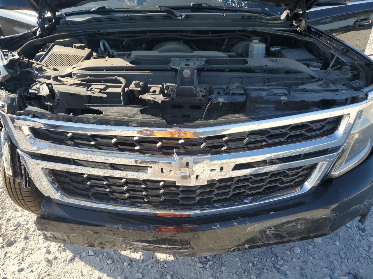 2018 Chevrolet Suburban K1500 Lt VIN: 1GNSKHKC2JR377541 Lot: 80444485