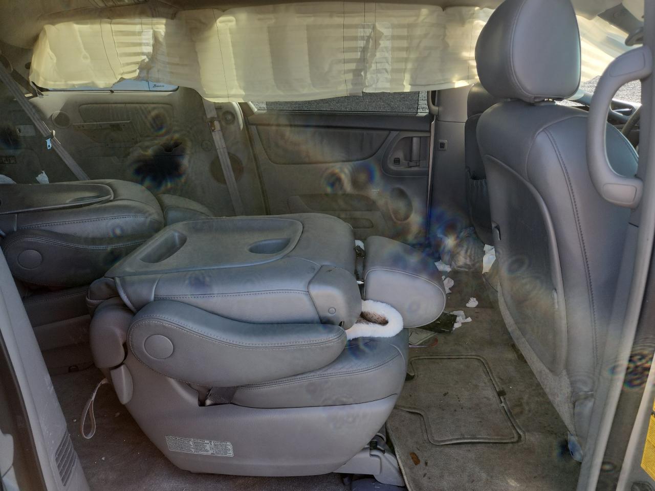 2005 Toyota Sienna Xle VIN: 5TDZA22C85S357020 Lot: 81854625