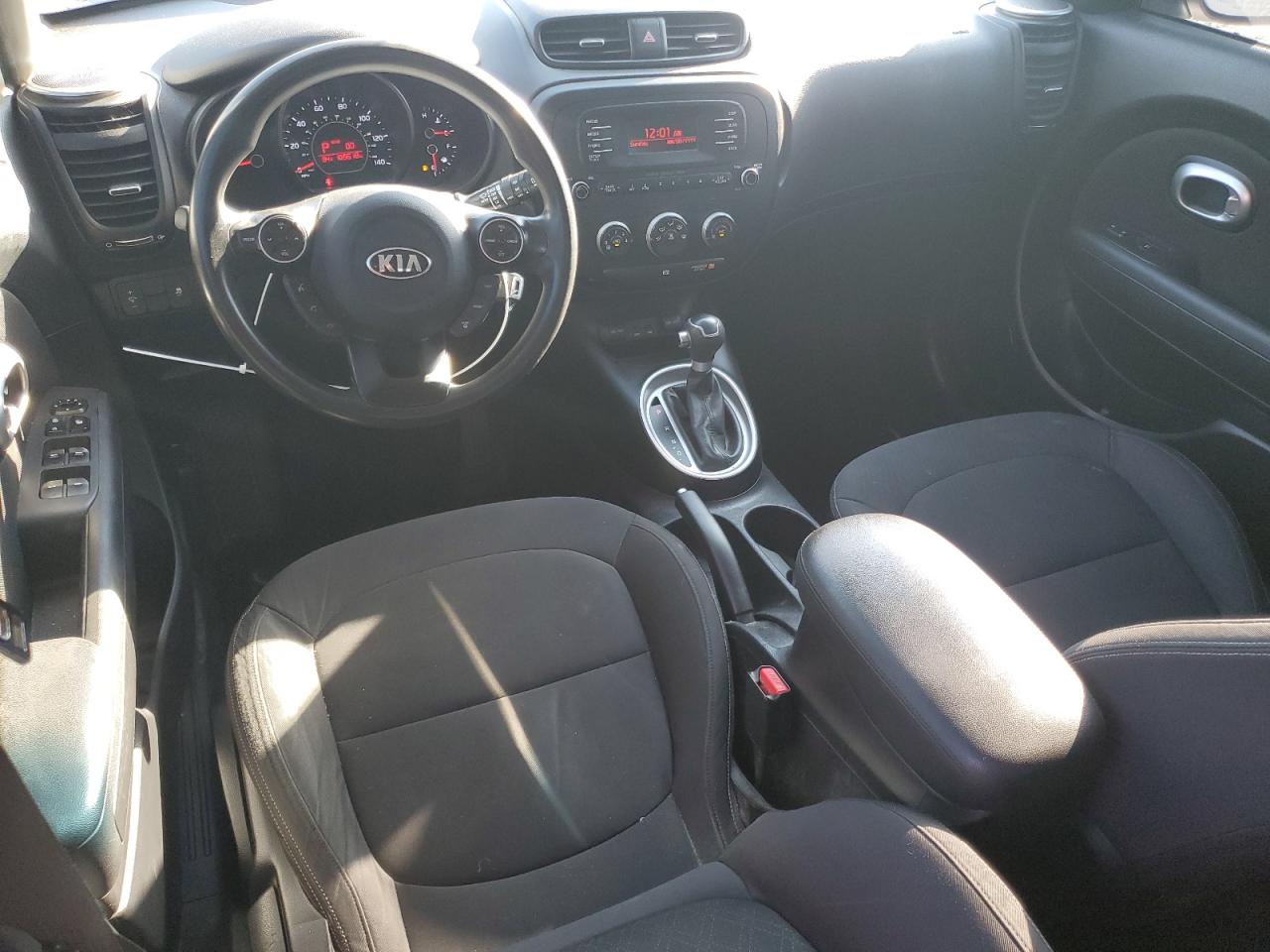 2014 Kia Soul VIN: KNDJN2A24E7737105 Lot: 81785185