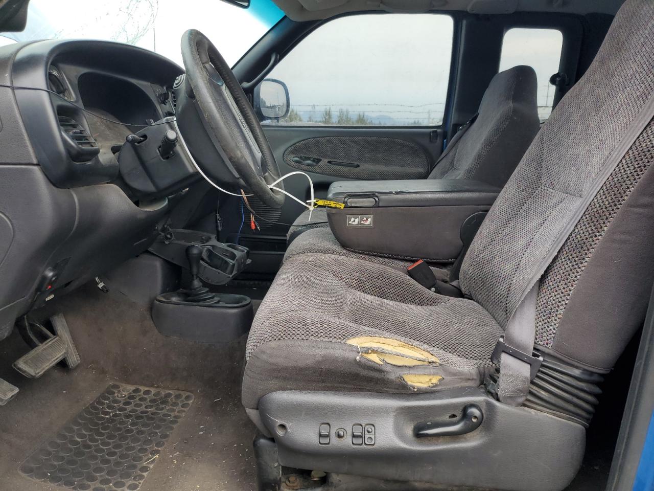 1999 Dodge Ram 1500 VIN: 3B7HF13Z4XG110167 Lot: 71137085