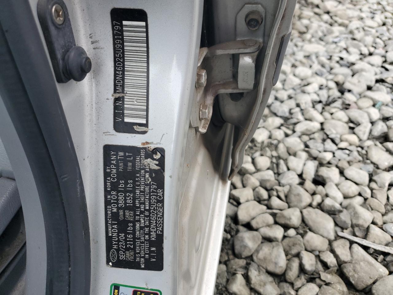 2005 Hyundai Elantra Gls VIN: KMHDN46D25U991797 Lot: 82156095