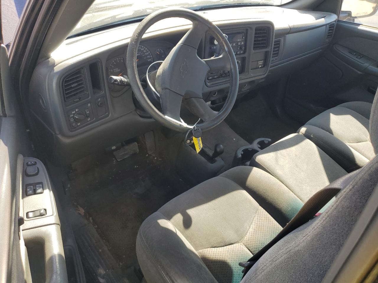 2003 Chevrolet Silverado K1500 VIN: 1GCEK14TX3Z243843 Lot: 81755305