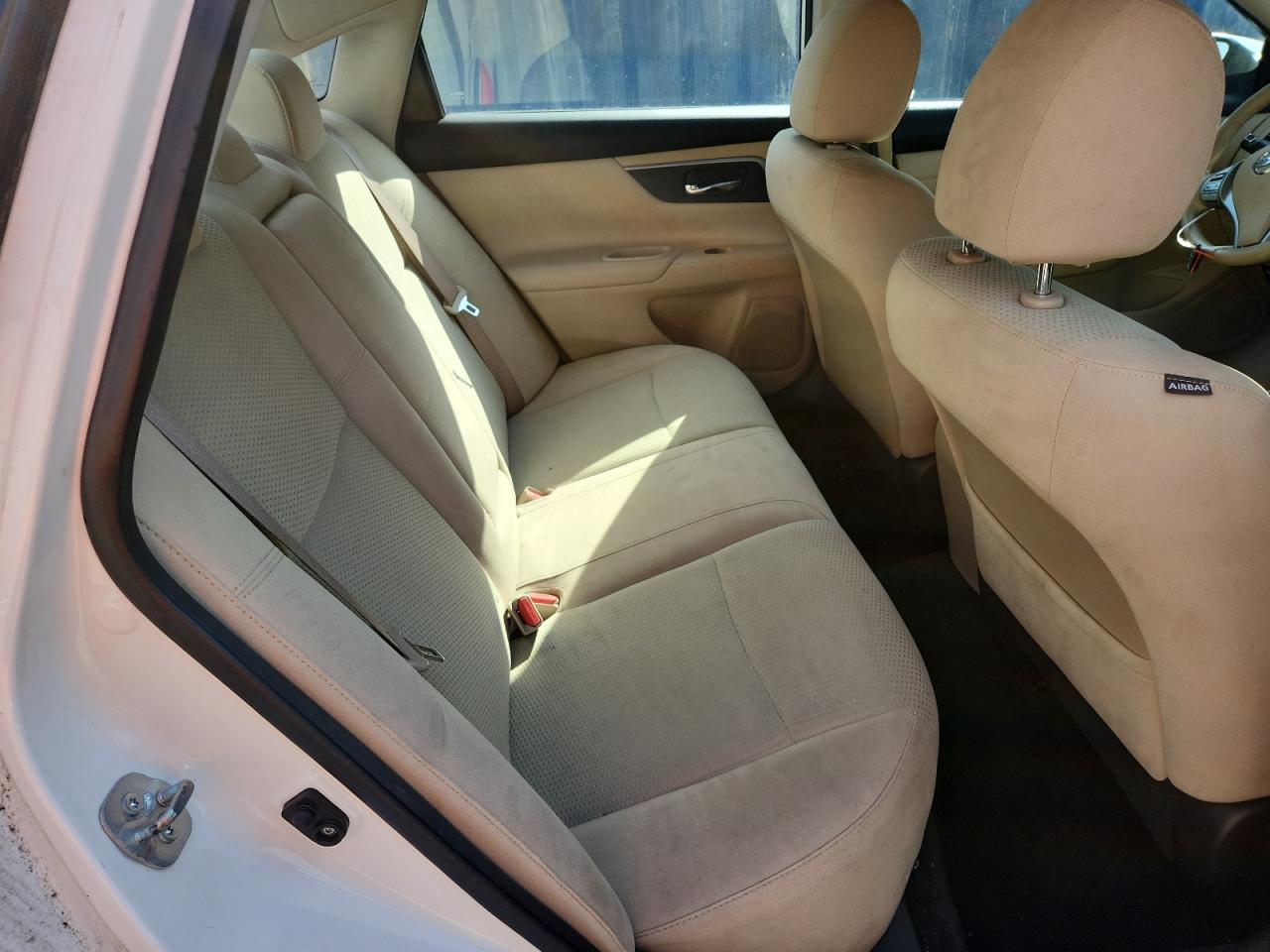 2015 Nissan Altima 2.5 VIN: 1N4AL3AP0FN386137 Lot: 80465455