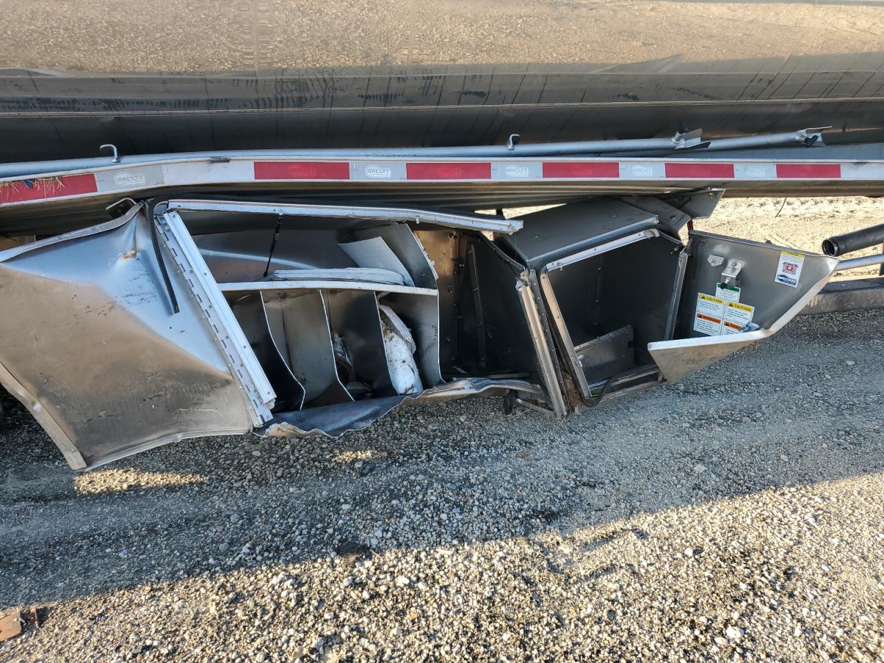 2024 Mac Tank Trailer VIN: 558MSB320RK008201 Lot: 80387805