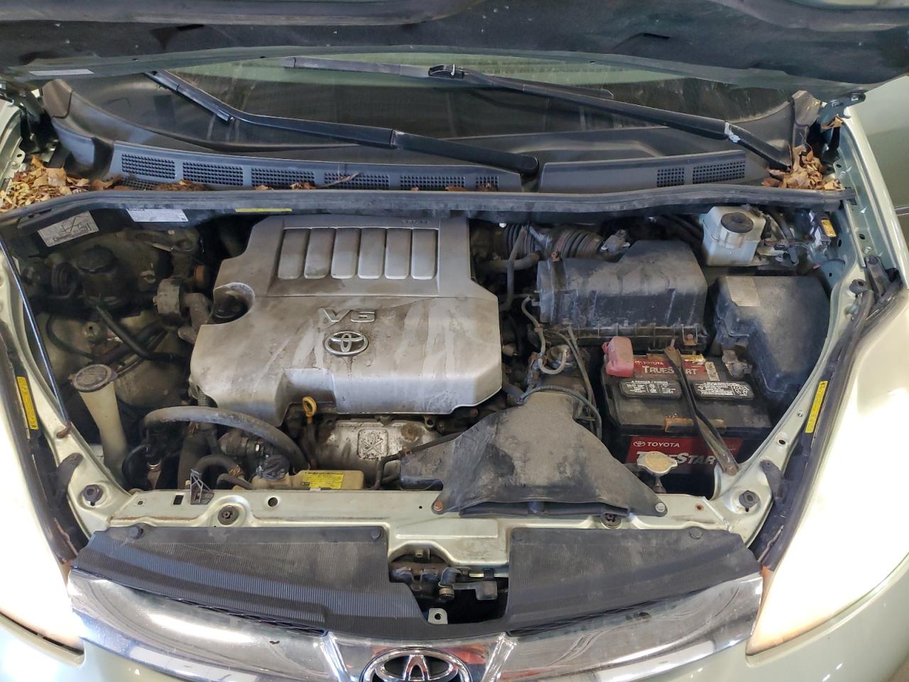 2008 Toyota Sienna Xle VIN: 5TDBK22C18S011345 Lot: 80895945