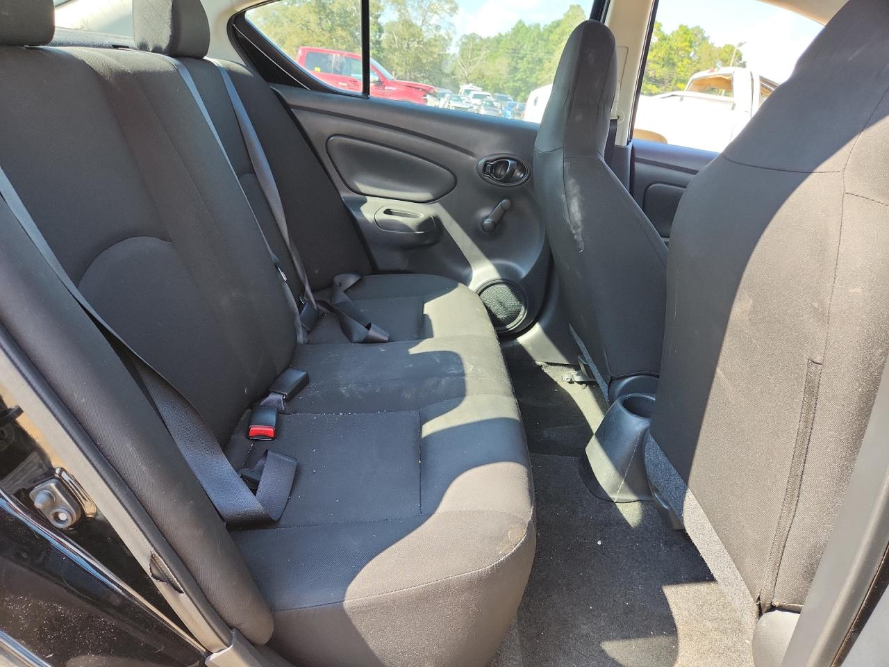 2017 Nissan Versa S VIN: 3N1CN7AP4HL878986 Lot: 71310635