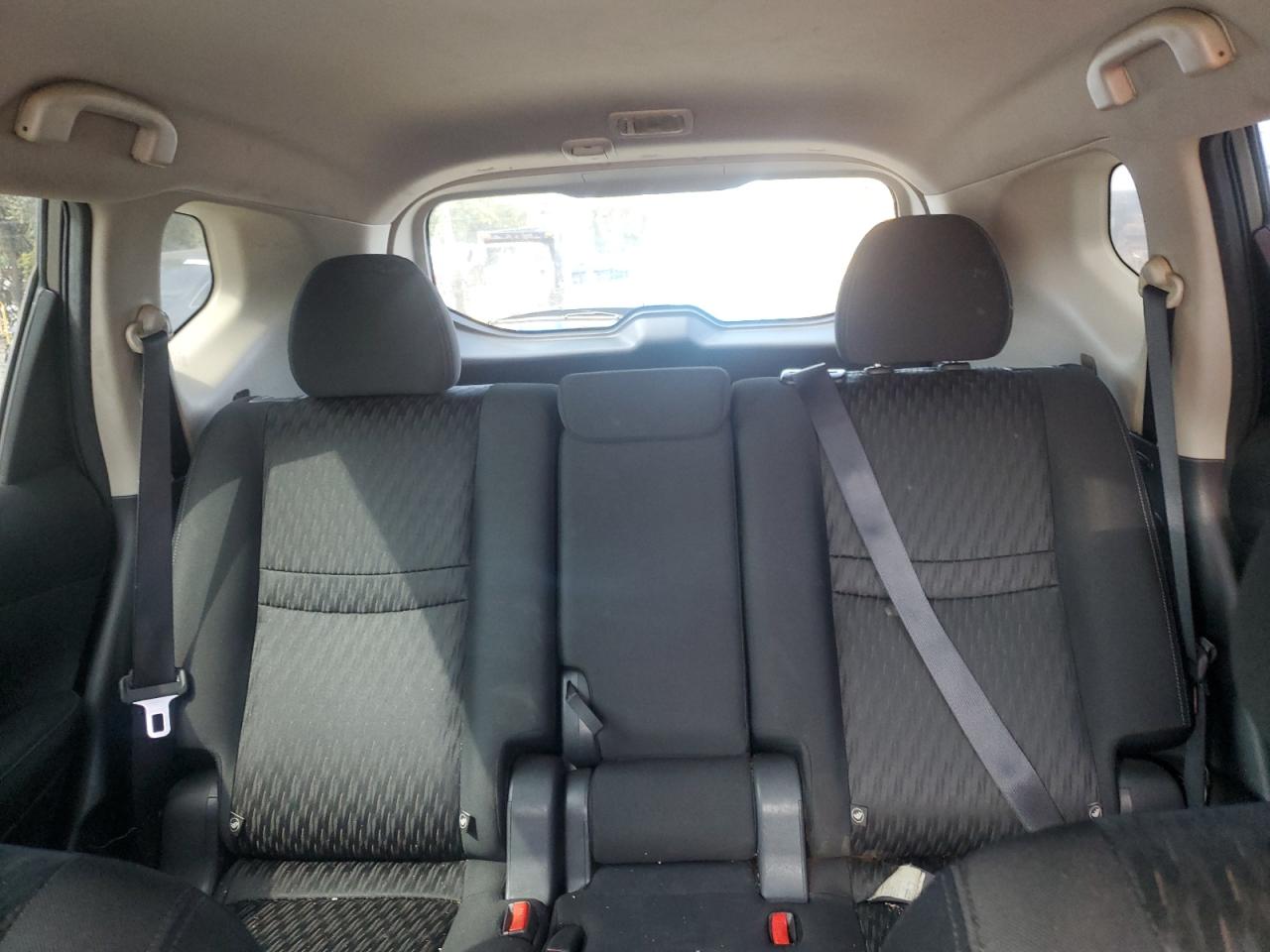 2018 Nissan Rogue S VIN: KNMAT2MV7JP526051 Lot: 80219005