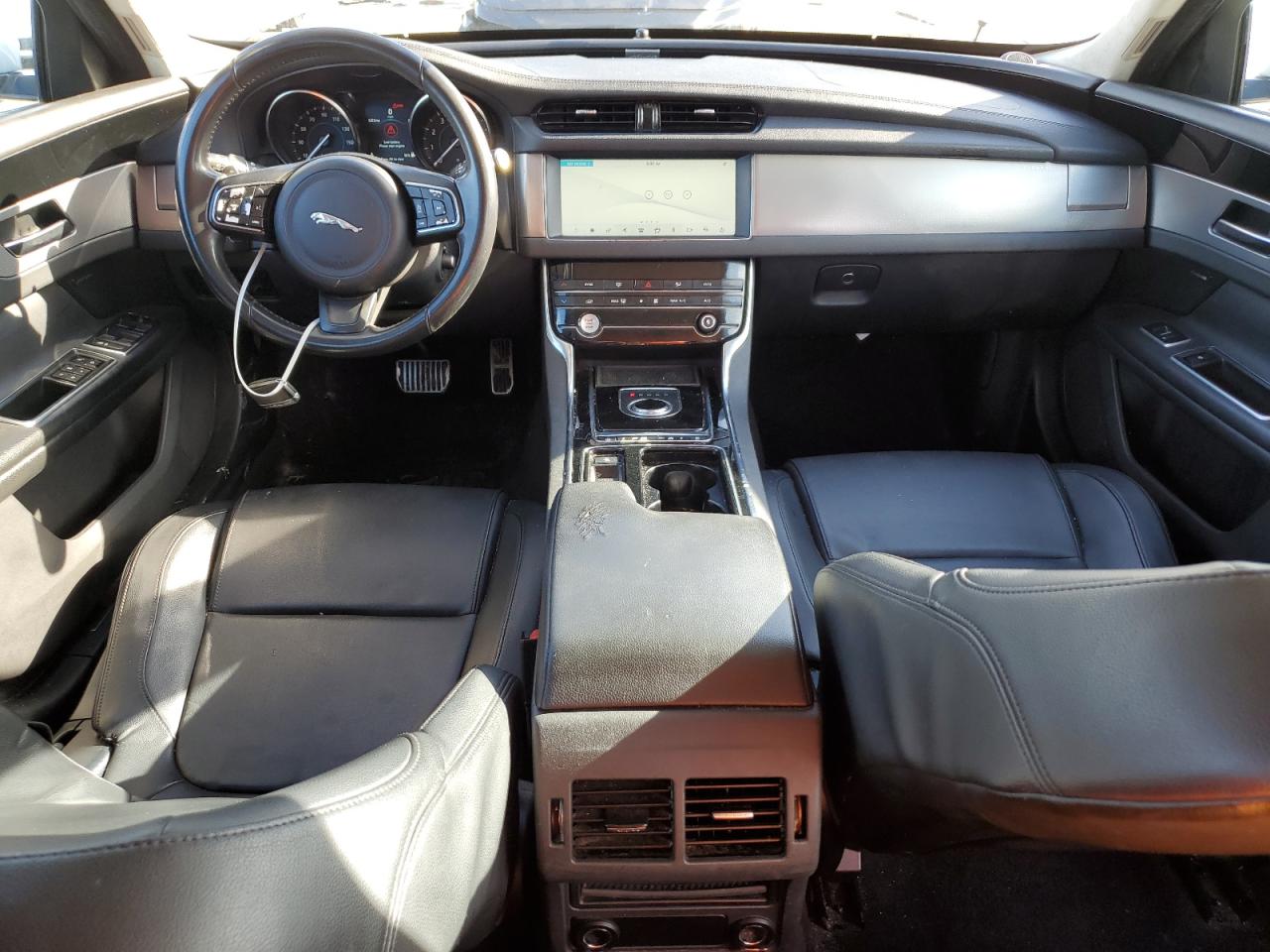 2020 Jaguar Xf Premium VIN: SAJBD4FX3LCY83282 Lot: 83803545