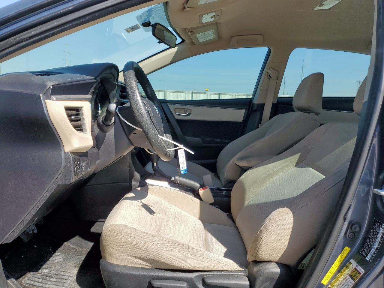 2016 Toyota Corolla L VIN: 5YFBURHEXGP563106 Lot: 84273405