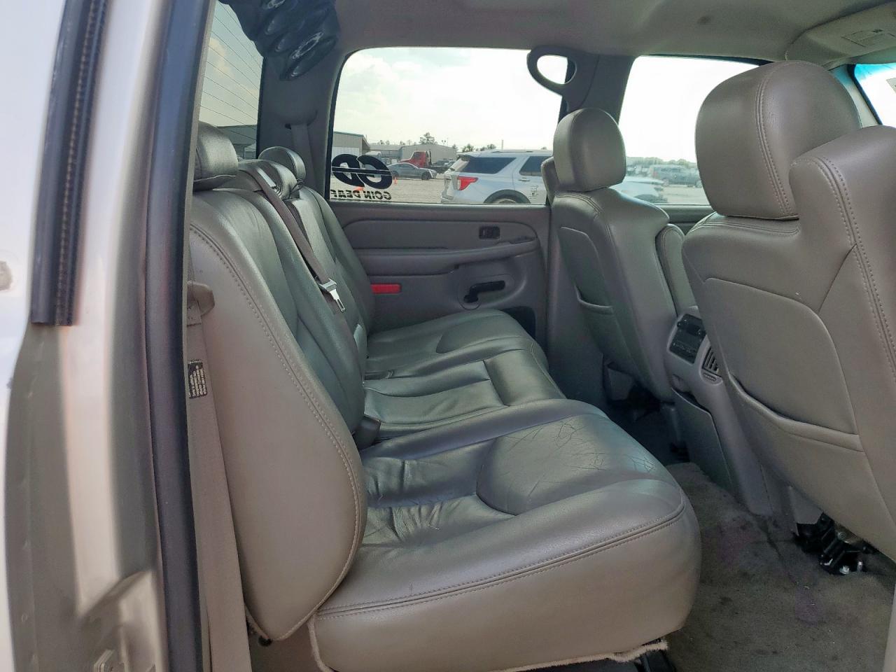 2006 Chevrolet Silverado K1500 VIN: 2GCEK13N261311410 Lot: 81955585