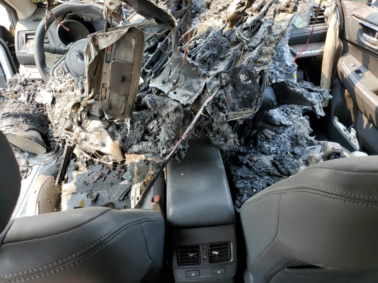 2016 Subaru Outback 3.6R Limited VIN: 4S4BSEJC6G3258553 Lot: 71720365