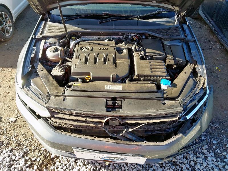 2016 VOLKSWAGEN PASSAT GT TDI BLUEMOTION 