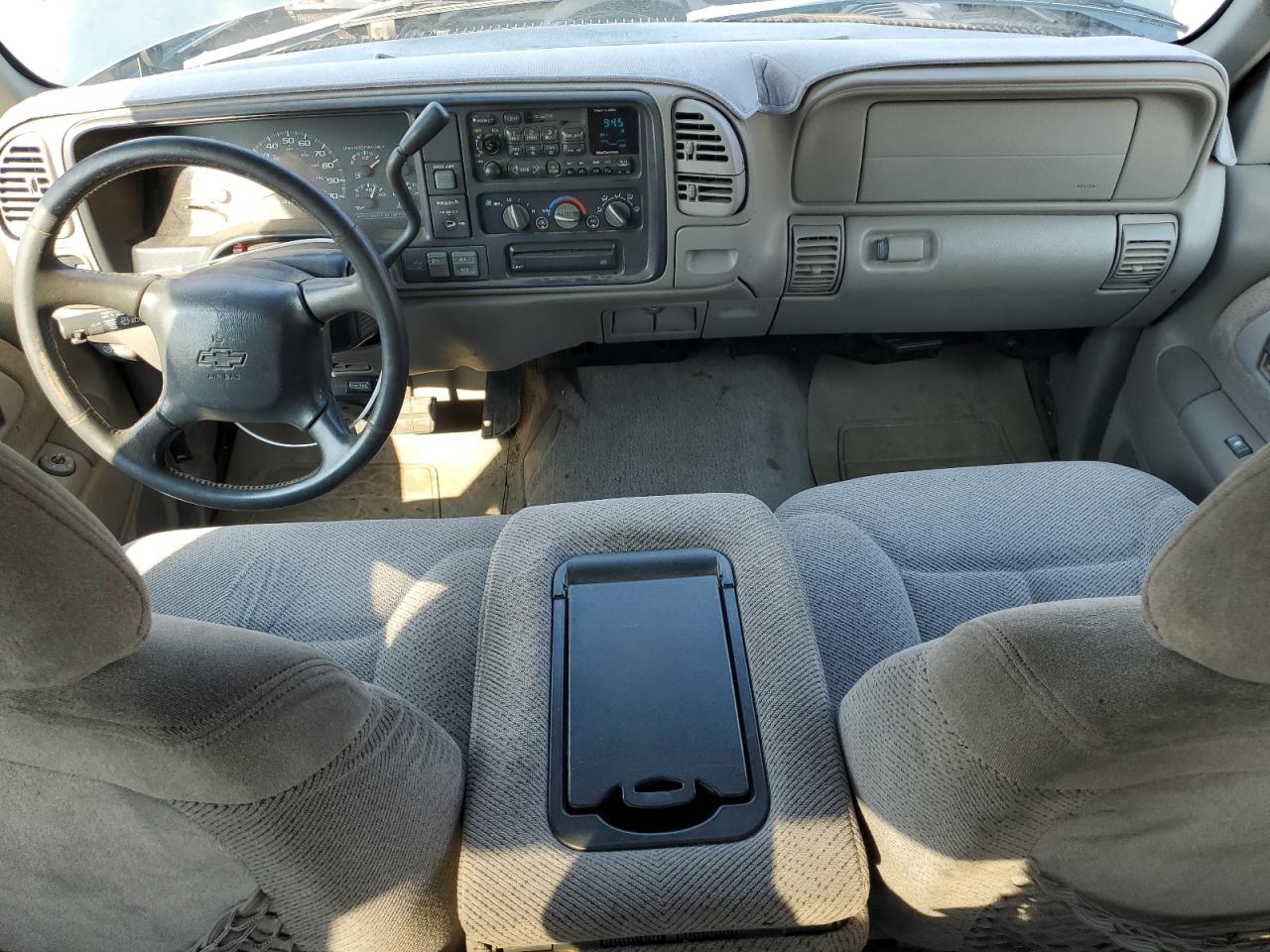 1998 Chevrolet Gmt-400 K1500 VIN: 2GCEK19RXW1116889 Lot: 70948515