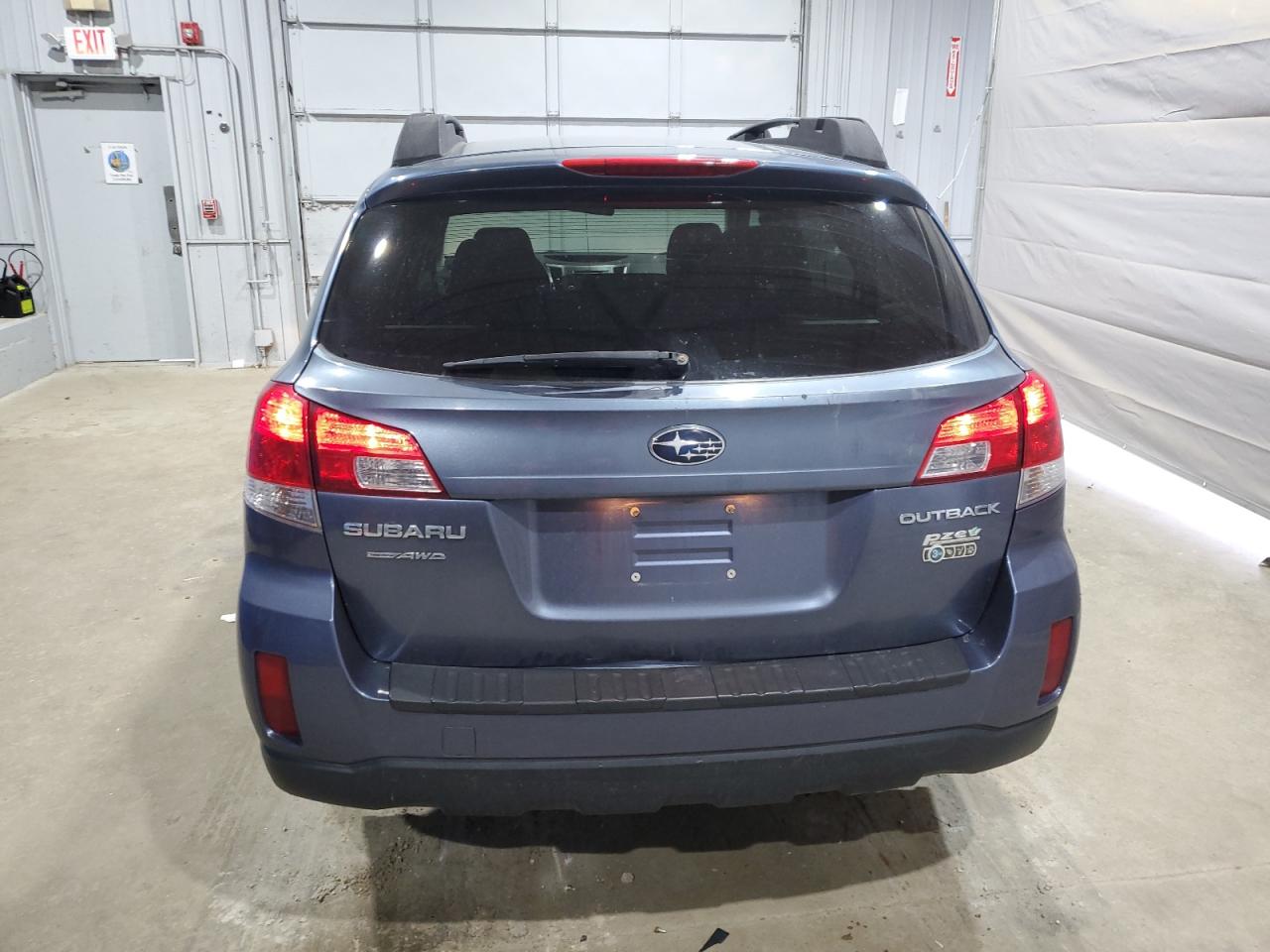 2013 Subaru Outback 2.5I Premium VIN: 4S4BRBCC3D3273921 Lot: 71215875