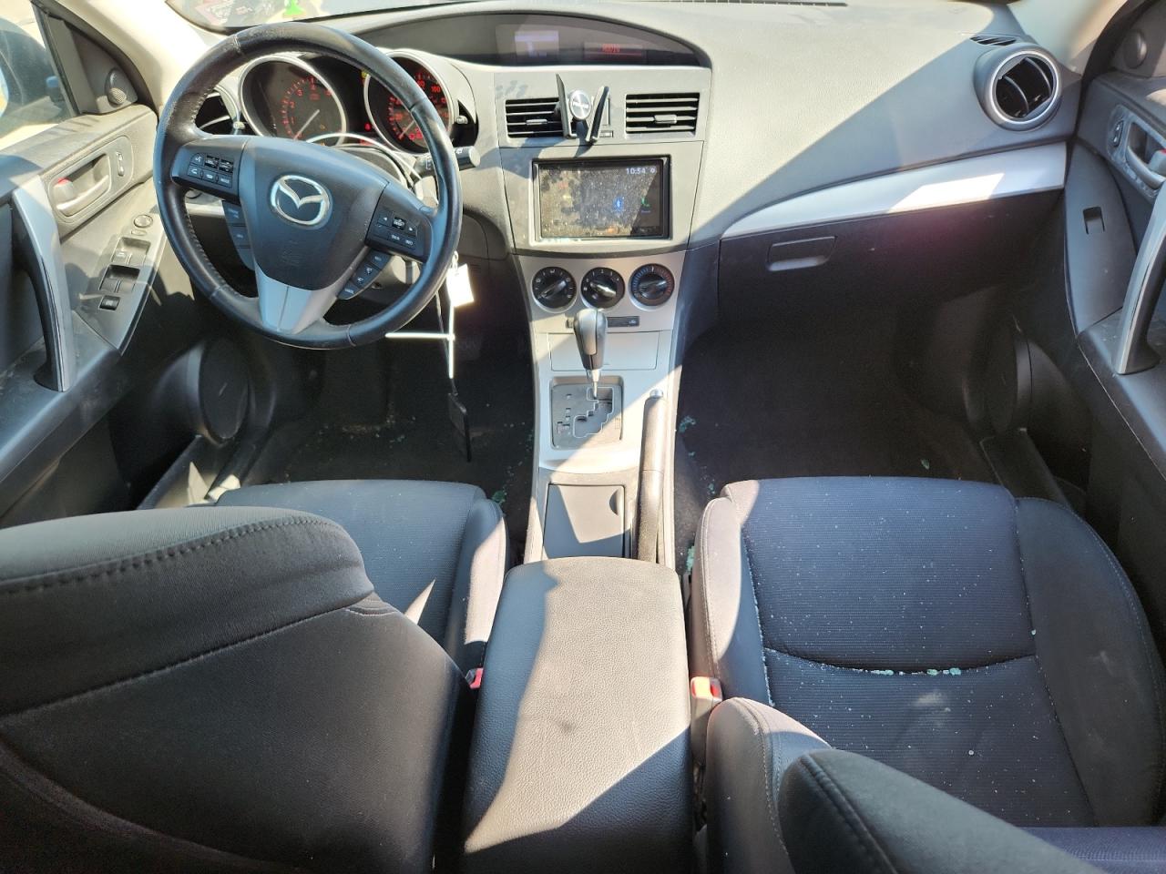 2010 Mazda 3 S VIN: JM1BL1H61A1313777 Lot: 70851605