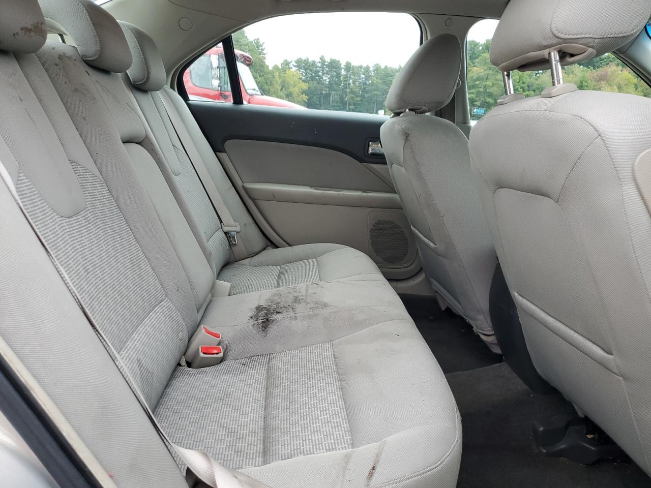 2010 Ford Fusion Se VIN: 3FAHP0HA3AR177449 Lot: 83976945