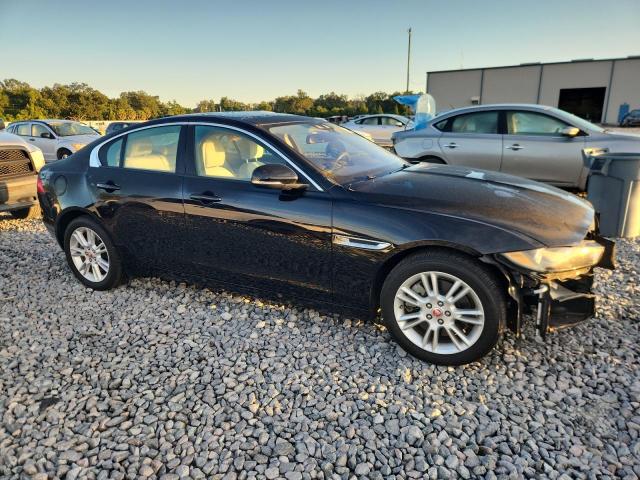  JAGUAR XE 2018 Czarny